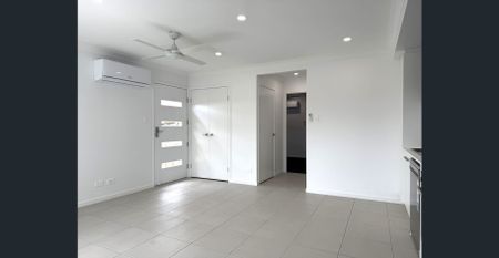 Spacious, airy and bright home. - Photo 4