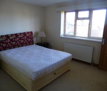 4 bedroom detached house to rent - Photo 5