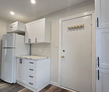 96 Emily Street - Apt - 4, Orillia, ON L3V 5V1 - Photo 4