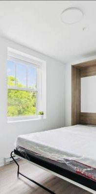 New Studios Downtown Montreal ** Brand New Construction ** - Photo 1