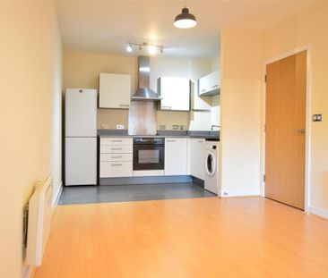 1 bedroom apartment to rent - Photo 4