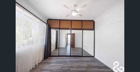 House for Rent – 4 Bedrooms - Photo 3