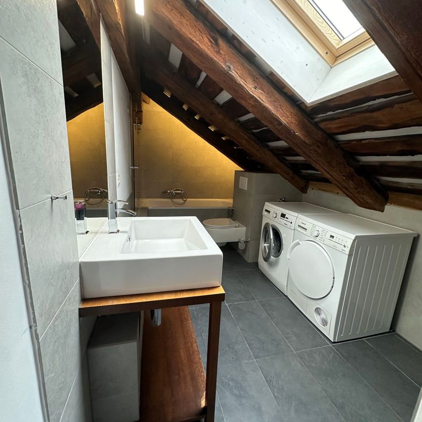 SION, magnfique 3,5 pièces aux combles - vieille ville - Photo 1