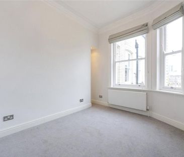 2 Bedroom Apartment, Bedford Court Mansions, Adeline Place, WC1B - Photo 4