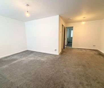 Headley Close, St. Helens, WA10 - Photo 5