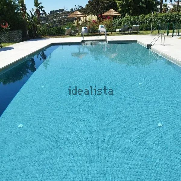 Alquiler de piso en Calle Londres, 1 - Photo 1