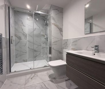 1 Bedroom Apartment To Let - Photo 5