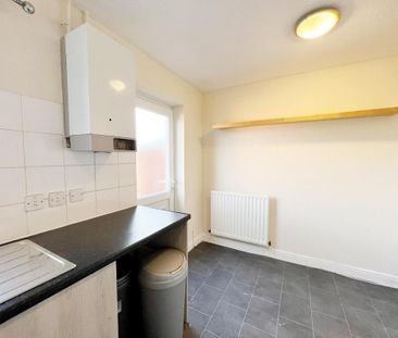 2 bedroom house to rent - Photo 2