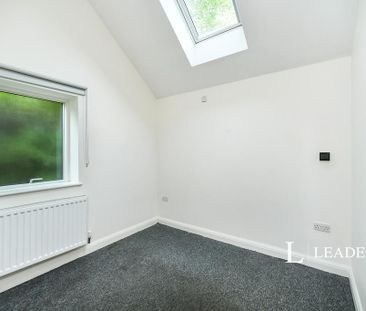 3 bedroom end of terrace house to rent - Photo 4