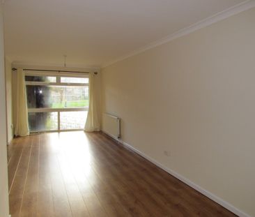 £995 - To Let - Photo 3