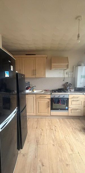 £875 PCM, Two Bedroom First Floor Flat in Chepstow Road, Maindee, Newport, NP19 8EL - Photo 1