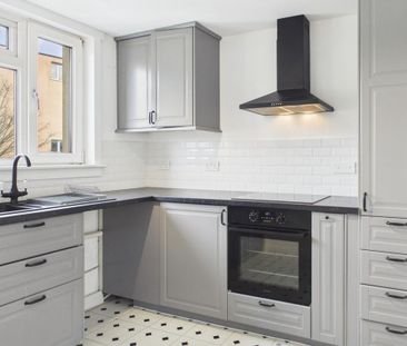 2 bedroom flat to rent - Photo 6