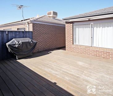 Well-Maintained Family Home in Prime Location - Photo 4