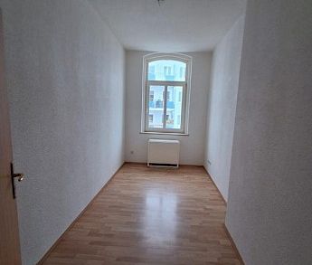 4 Zimmer Wohnung im 1.OG Südvorstadt mit EBK - Foto 4