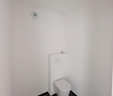 T3 - Photo 2