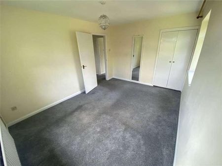 Caroline Court, Bath Road, Reading, Berkshire, RG1 - Photo 2