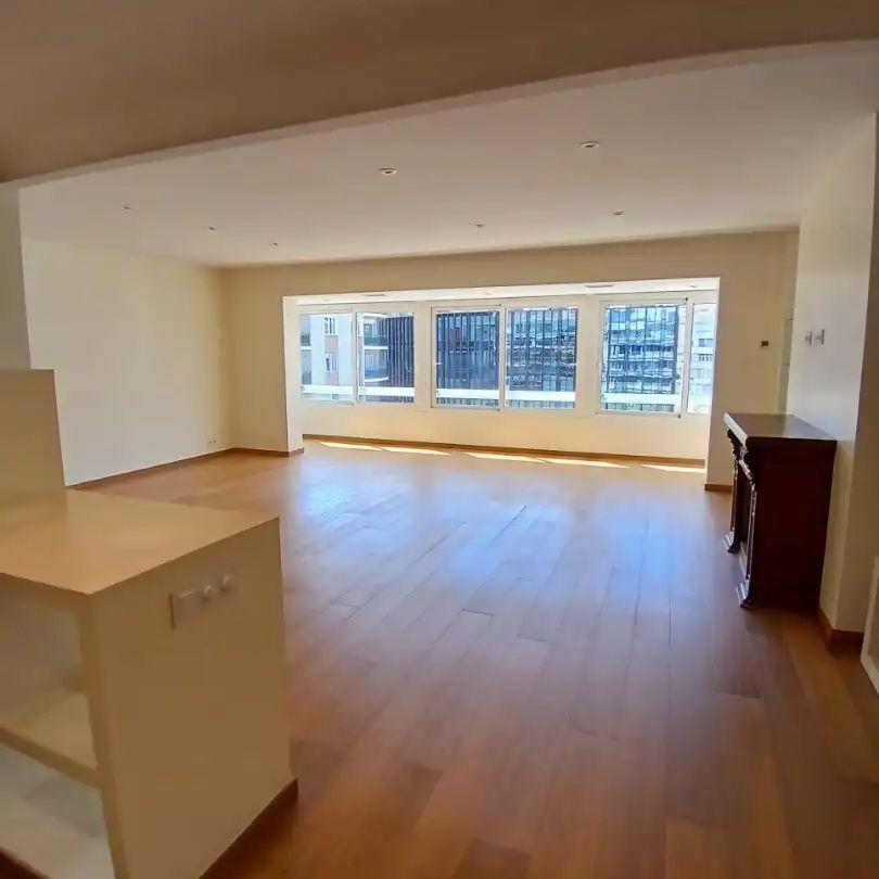 Piso de alquiler en Carrer de Beethoven, Sant Gervasi- Galvany - Photo 1