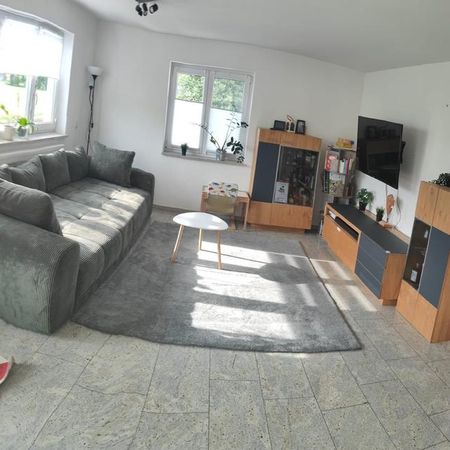 Schöne helle 4 Zi. Wohnung mit Blick ins Grüne - Photo 3