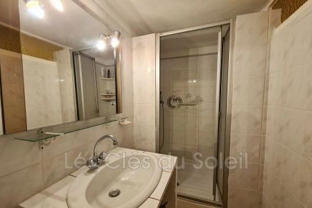 Location appartement 2 pièces 36 m² Bandol - Photo 5