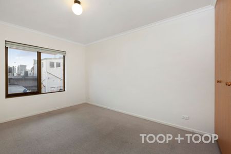 2-Bedroom Unit in Prime Adelaide Location! - Photo 4