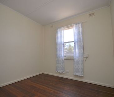 6 Grantham Street, Port Augusta - Photo 5