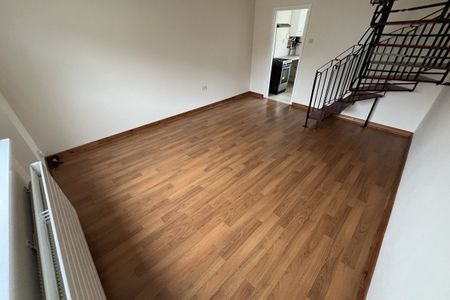 Shakespeare Way - Photo 2