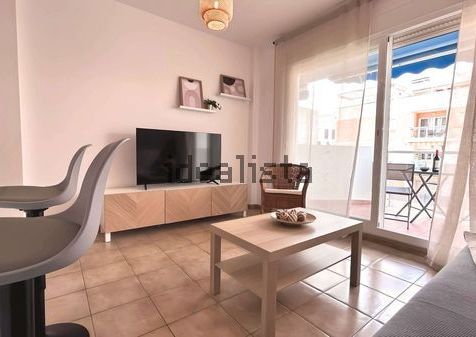 Alquiler de piso en Calle Las Adelfas