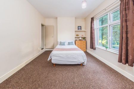 3 bedroom terraced house to rent - Photo 3