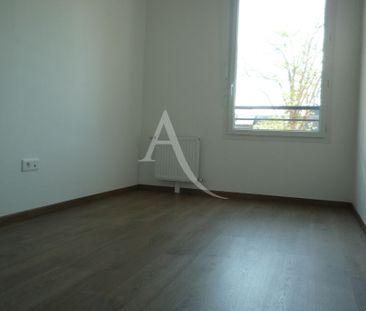 Location Appartement 3 pièces 61m² - Photo 2