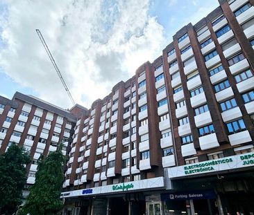 Alquiler de piso en Calle del General Elorza - Photo 3