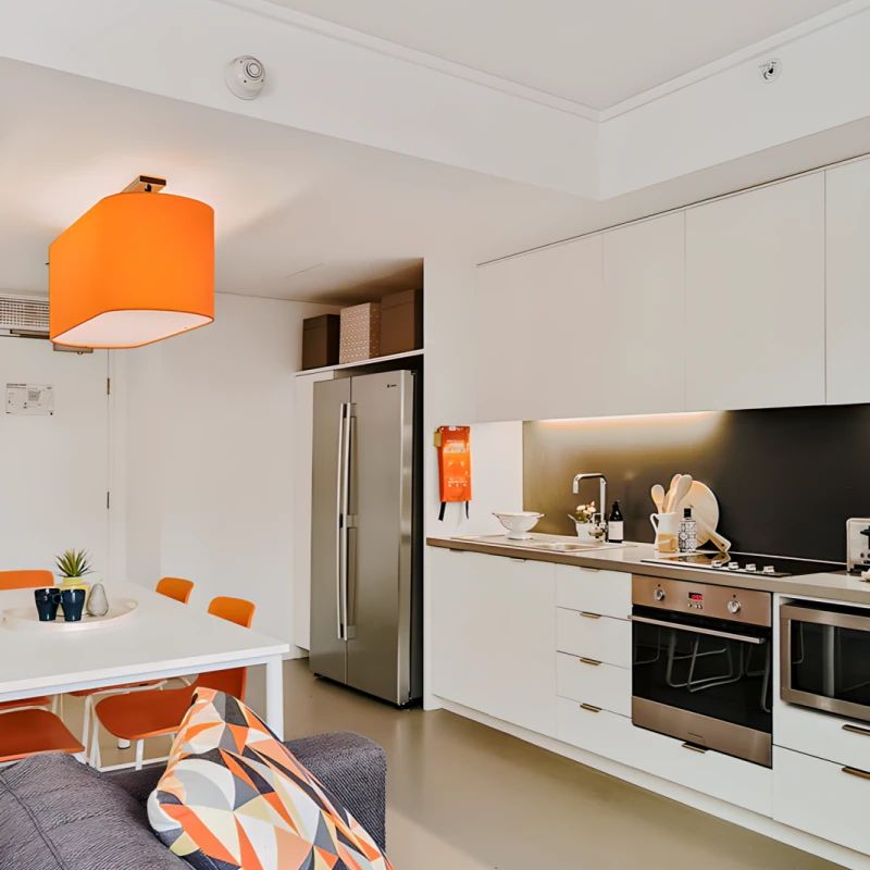 Single Bedroom – 6 Share Apartment - Photo 1