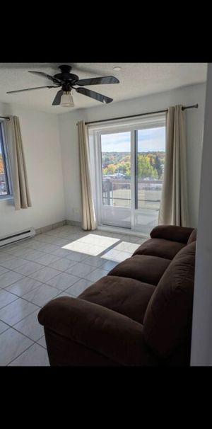 Logement Résidence étudiante De Granby - Photo 1