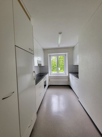 Günstige Wohnung im Osten der Stadt - Foto 2