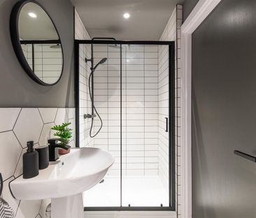 Westbourne Avenue, Gateshead, Tyne and Wear - Photo 6