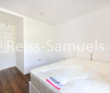 6 bedroom terraced house to rent - Photo 4