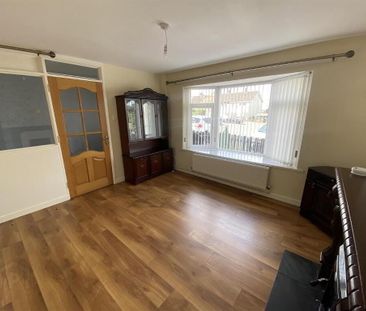 77 Lissize Avenue, Rathfriland, BT34 5DE - Photo 2