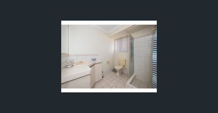 BEAUTIFULLY PRESENTED 3X2 HOME - Photo 5