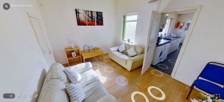32 Portland Road, NG7 4GN, NOTTINGHAM - Photo 5