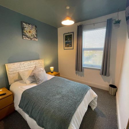 Room 2, West Street, Crewe, CW1 - Photo 4