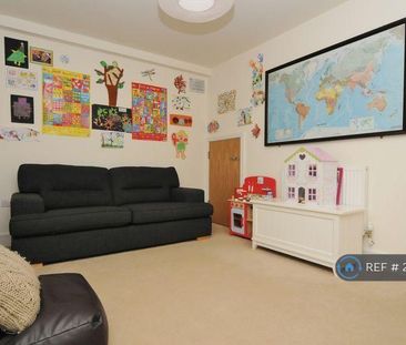 5 bedroom terraced house to rent - Photo 4