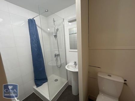 Location Appartement 1 pièce 28m² LOOS 59120 - Photo 3