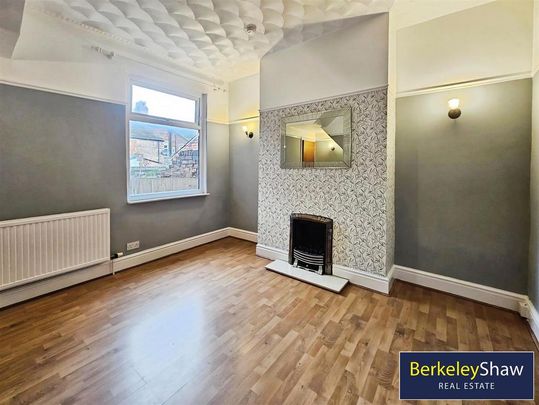 2 bedroom terraced house to rent - Photo 1