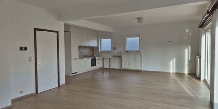 Appartement te huur in Lede voor € 850 met 2 slaapkamers - Foto 2