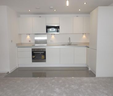 2 bedroom apartment to rent - Photo 4