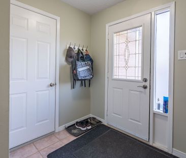 For Lease - 36 Rosenfeld Drive Unit# Upper, Barrie, Ontario - Photo 3