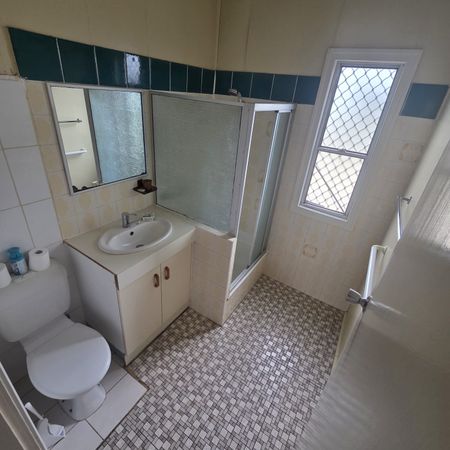 98 Boundary Street, Walkervale QLD 4670 - House For Rent - $495 | Domain - Photo 2
