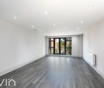 2 bedroom flat to rent - Photo 2