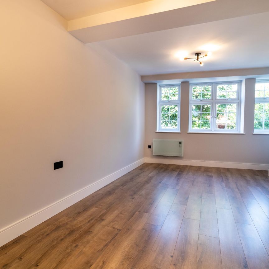 Heath Road, Twickenham, Twickenham, TW1 - Photo 1