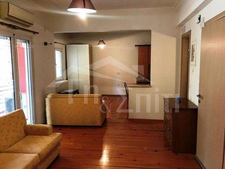 Γκαρσονιέρα προς ενοικίαση 350 € - Φωτογραφία 3