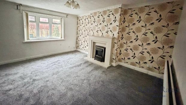 3 bedroom semi-detached house to rent - Photo 1